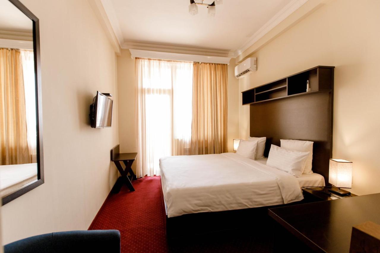 14 Floor Hotel Erevan Exterior foto