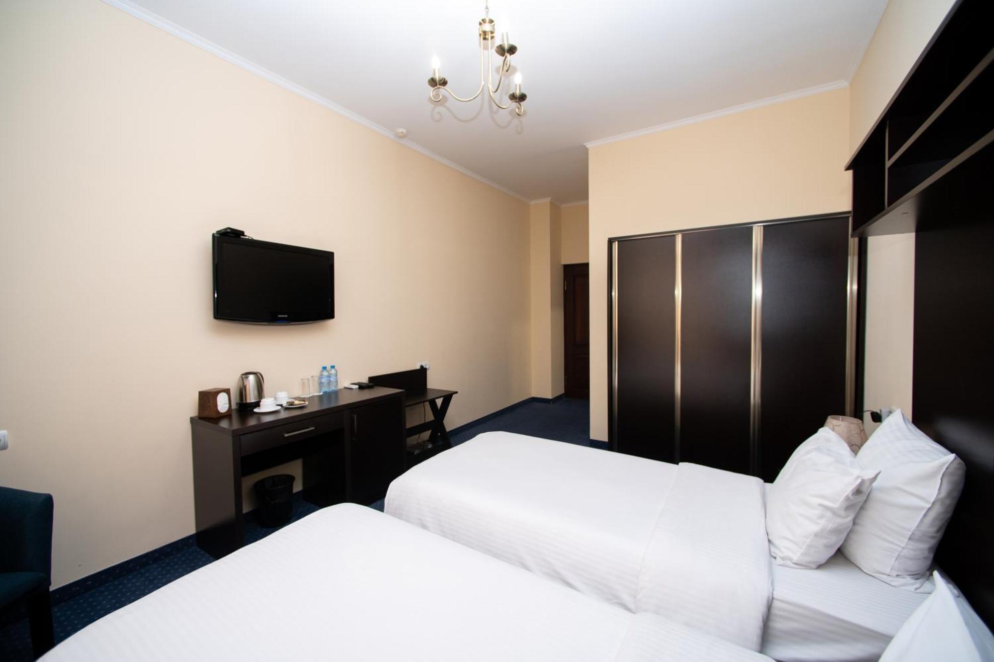 14 Floor Hotel Erevan Cameră foto